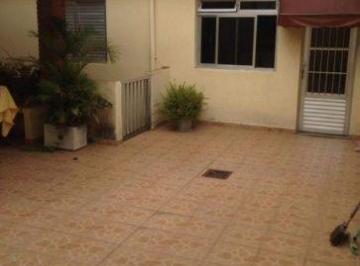 Casa · 220m² · 3 Quartos · 3 Vagas · Casa térrea Jd. Aeroporto 3 dormitórios + edícula terreno 350m²