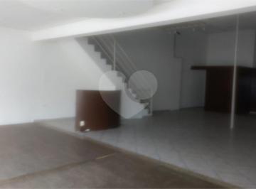 Área de Serviço · Salão Comercial à venda em Vila almeida - SP