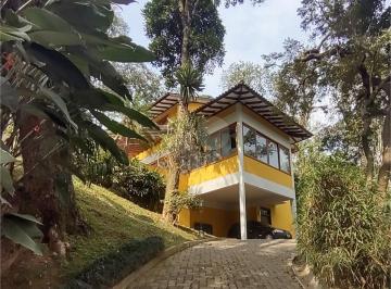 Casa · 400m² · 3 Quartos · 8 Vagas · Condomínio com 3 quartos à venda em Condomínio Iolanda - SP