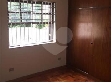 Sem Categoria · Casa com 2 quartos à venda em Jardim Triângulo - SP