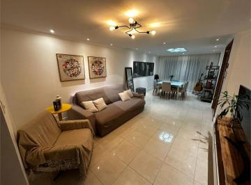 Casa · 160m² · 3 Quartos · Sobrado com 3 quartos à venda em Jardim da saúde - SP