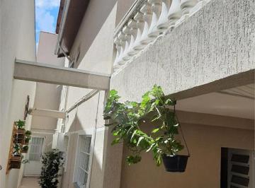 Imagem Principal · Sobrado à venda com 3 quartos, sendo 1 suíte,  em Vila Suissa, Mogi das Cruzes
