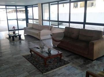 Sem Categoria · Apartamento com 3 quartos à venda em Meireles - CE