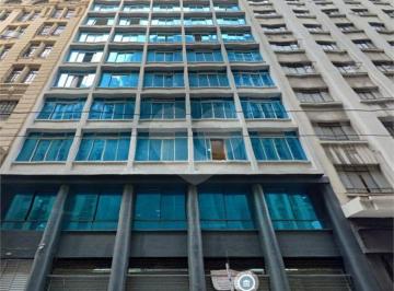 Área de Serviço · Prédio inteiro à venda em Centro - SP