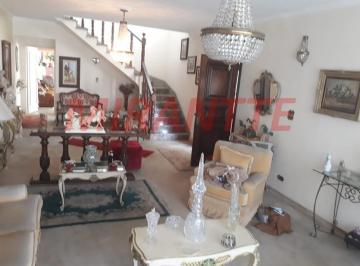 efb160b7c0e19225a02805262c759c9b.jpg · Sobrado de 192m² com 3 quartos