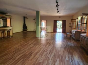 Casa · 300m² · 4 Quartos · 5 Vagas · Casa térrea para Venda no Miolo da Granja Viana!