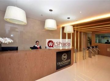 79955dbadbbde05b308a7d8b58905bd038beda60 · Ao lado do Metro Barra Funda, conjunto com 1 banheiro, terraço e 1 vaga!