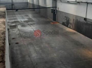 Comercial · 560m² · 2 Vagas · Galpão na Vila Formosa com 600 mts