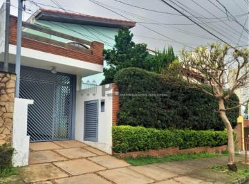 Casa · 266m² · 3 Quartos · 2 Vagas · Jardim Londrina sobrado com 3 quartos e 260 mts terreno!