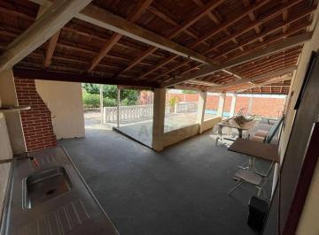 fa80c71af8eead0d55f8e8372546e8e95f0d6e42 · Rancho com 4 dormitórios à venda por R$ 270.000,00 - Recreio Jardim da Mina (Vitoriana) - Botucatu/S