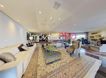 Apartamento · 630m² · 4 Quartos · 5 Vagas · Incrível apartamento com 600 m² localizado em Moema totalmente reformado