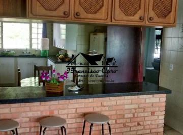 Casa · 305m² · 3 Quartos · 5 Vagas · Casa-Sobrado-para-Venda-em-Centro-Aguas-de-Sao-Pedro-SP