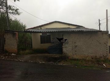 Casa · 80m² · 2 Quartos · 1 Vaga · Casa-Terrea-para-Venda-em-Sao-Dimas-Guaratingueta-SP