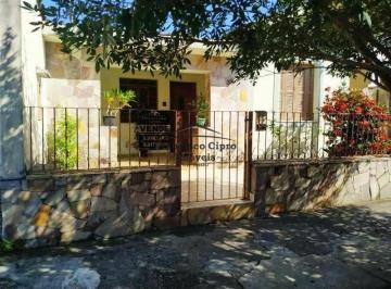 Casa · 100m² · 3 Quartos · Casa Térrea