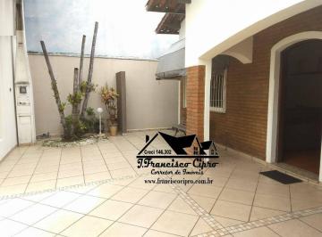 Casa · 170m² · 3 Quartos · 3 Vagas · Casa-Terrea-para-Venda-em-Vila-Nunes-Lorena-SP