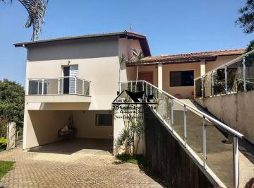 Casa · 750m² · 3 Quartos · 4 Vagas · Casa-Terrea-para-Venda-em-Condominio-jardim-Panorama-Guaratingueta-SP