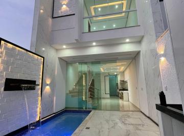 Casa de 3 quartos, Porto Seguro · Casa duplex com piscina perto da praia, no Village I em Porto Seguro, Bahia