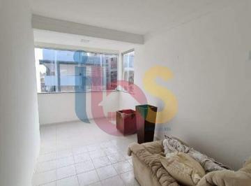 Apartamento · 78m² · 2 Quartos · Apartamento 2/4 no São Francisco