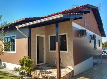 Casa · 122m² · 4 Quartos · 4 Vagas · Casa no Bairro Bom Viver  -  Biguaçu