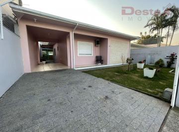 Casa · 162m² · 4 Quartos · 1 Vaga · Casa no Centro de Biguaçu/SC.