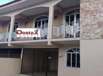 Casa · 210m² · 8 Quartos · 2 Vagas · Casa no Bairro Areias - São José