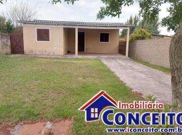 Casa de 3 quartos, Imbé · C289 - Excelente residência de 3 dormitórios localizada em Marisul