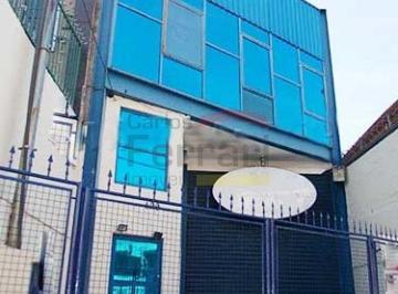 Comercial · 320m² · 2 Vagas · EXCELENTE PREDIO COMERCIAL AO LADO DO METRO CARANDIRU.
