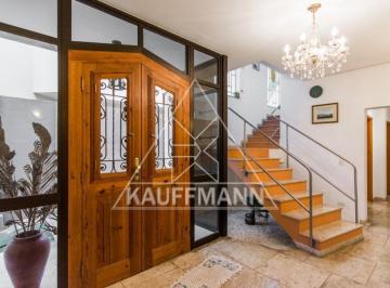 Casa · 670m² · 4 Quartos · 5 Vagas · PACAEMBU-4 DORMITÓRIOS-5 VAGAS