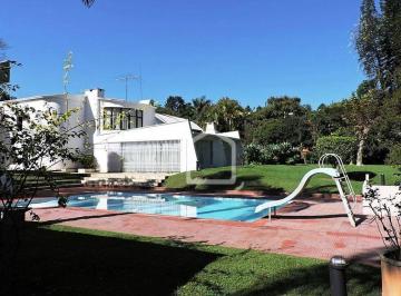 1e6a8e2f18246881b49da1cef35333e5a3b0b326 · Casa com 5 dormitórios à venda, 804 m² por R$ 4.000.000,00 - Granja Viana - Carapicuíba/SP