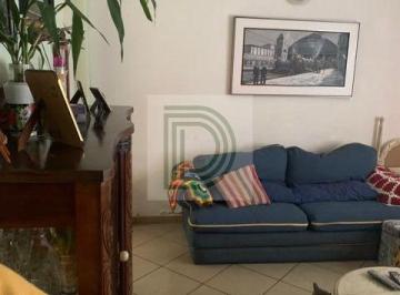 Casa · 160m² · 4 Quartos · 3 Vagas · Sobradão espaçoso com Edícula em rua tranquila.