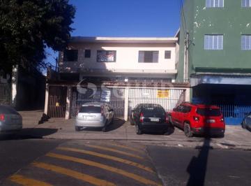 Comercial · 282m² · Prédio comercial na Rua Santo Antonio de Ossela centro do bairro do Cocaia