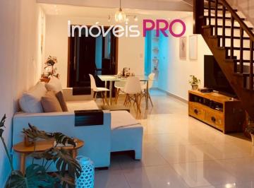 Casa · 120m² · 3 Quartos · 1 Vaga · Casa de vila com excelente localização e 1 vaga.