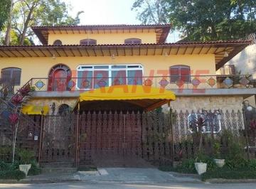 746c092e4dda95eb8dbee5f59706db3d.jpg · Sobrado de 500m² com 5 quartos