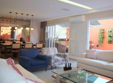 Casa · 441m² · 4 Quartos · 3 Vagas · Casa de vila à venda na Granja Julieta - 4 quartos
