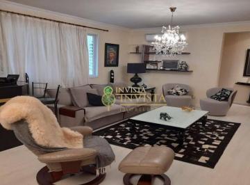 538bf702dd4c3350de27dcf3ee395b5ff4cac8c1 · Apartamento com 3 quartos ao lado do Colégio Catarinense, em Florianópolis/SC.