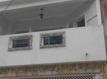 Casa · 230m² · 3 Quartos · 2 Vagas · Sobrado em Rua Sol Nascente - Piraporinha - Diadema/SP
