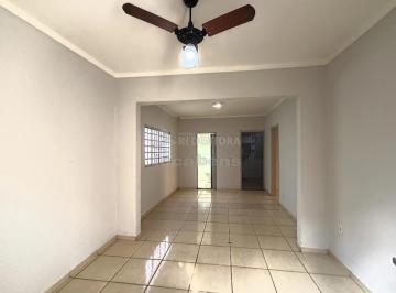 Casa · 90m² · 2 Quartos · Vila Santa Cruz - Ótima casa de 02 dormitórios.