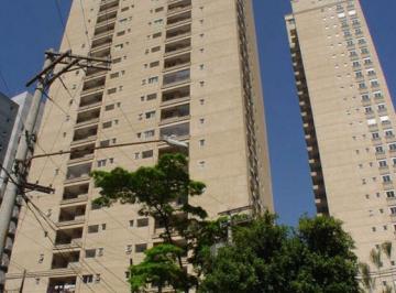 Apartamento · 218m² · 3 Quartos · 4 Vagas · Apt com 218m², 3 Suítes tendo Banheira na Master, Sala Ampla com Luz Externa, Varanda, 5 banheiros.