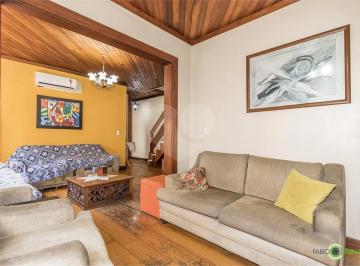 Apartamento · 255m² · 5 Quartos · 2 Vagas · Cobertura com 5 quartos à venda em Menino deus - RS