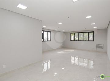Comercial · 53m² · 1 Vaga · Salas à venda em Auxiliadora - RS