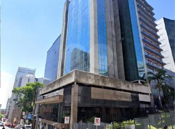 Área de Serviço · Salas à venda em Centro Histórico - RS