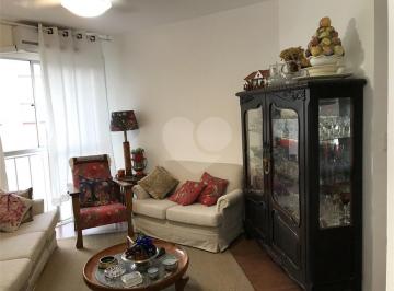 Área de Serviço · Apartamento com 2 quartos à venda em Camaquã - RS