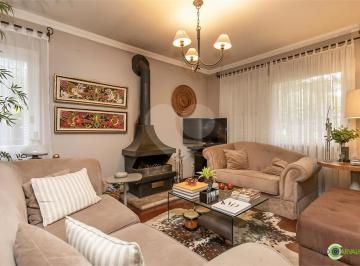 Casa · 250m² · 4 Quartos · 4 Vagas · Casa com 4 quartos à venda em Ipanema - RS