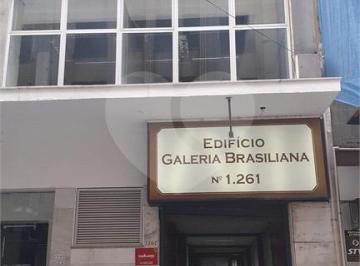 Área de Serviço · Salas à venda em Centro histórico - RS