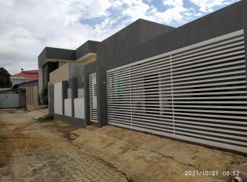 Casa de 3 quartos, Vicente Pires · Vendo casa em Condomínio ou troco por apto em Aguas Claras casa no VP JN
