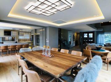 Casa de 5 quartos, Gramado · Linda Casa Finamente Mobiliada e Decorada, 5 suítes, 567 m², Aspen, Gramado - RS