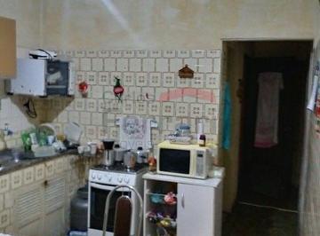 Casa · 70m² · 4 Quartos · 1 Vaga · Sobrado a venda, Jardim Brasil, 04 dormitórios, 02 banheiros, 01 vaga, varanda