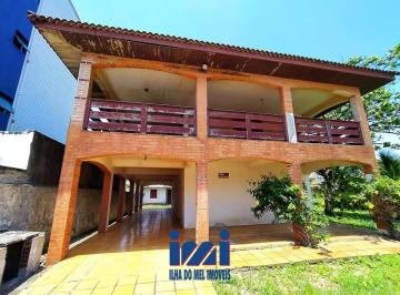 21492662_4.jpg · Sobrado com terreno no Balneário Caravelas
