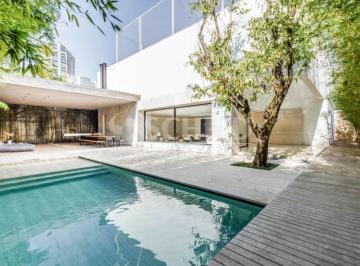 Casa · 1060m² · 5 Quartos · 4 Vagas · Excelente oportunidade !!!
