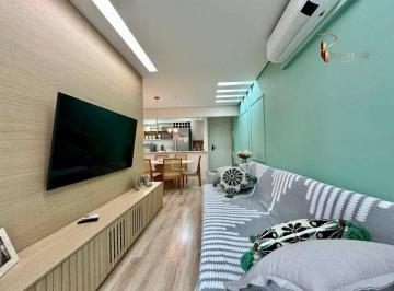 6ad5f346e78eec46e69ab84a8a817d3eb24c33b9 · Apartamento à Venda no Canto do Forte – 2 Dormitórios | Mobiliado e Planejado | Lazer Completo | Pra